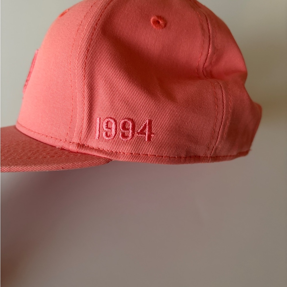 Chicago Cubs SGA Pink 1994 Logo, 2023‎ Bleacher Baseball Cap Hat - Picture 2 of 8